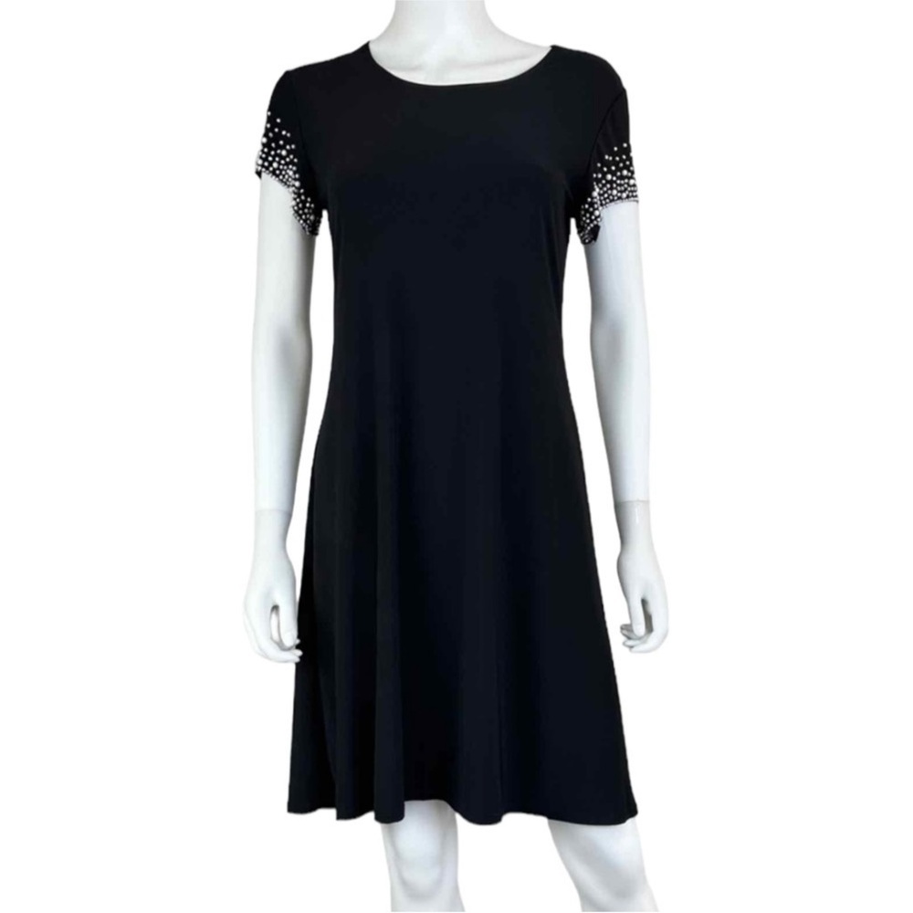NIK AND NASH NWT Black Bead Trim